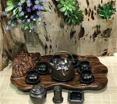 Bộ ấm chén men kim sa khắc chuồn