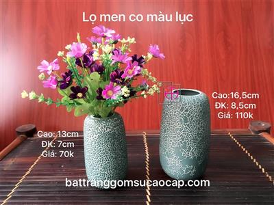 Lọ hoa men co màu lục